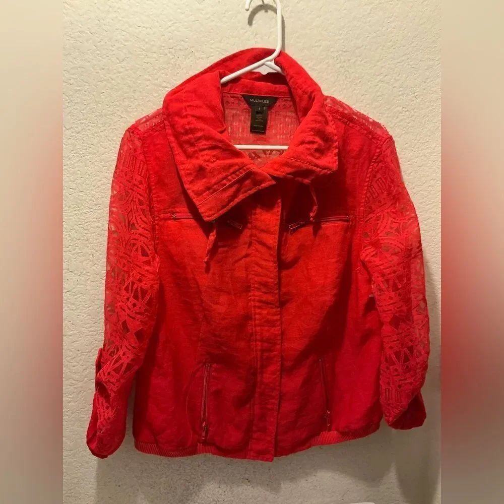 Multiples Women's Red top with Lace Sleeves